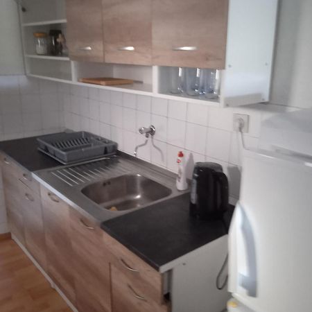 Apartment And Rooms Barbaric Неум Екстериор снимка